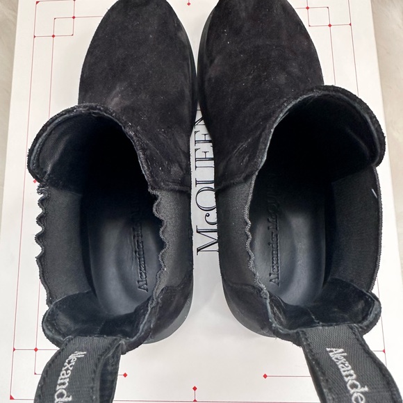 Alexander McQueen boots 38.5 (8.5) - Picture 5 of 9